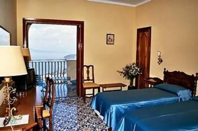 фото отеля Grand Hotel Hermitage Massa Lubrense