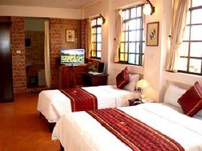 фото отеля Holiday Gold Hotel