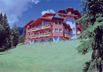 фото отеля Cristal Palace Hotel Pinzolo