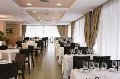 фото отеля Hotel Silken Puerta Malaga