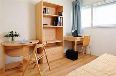 фото отеля Sejours & Affaires Nantes Ducs De Bretagne