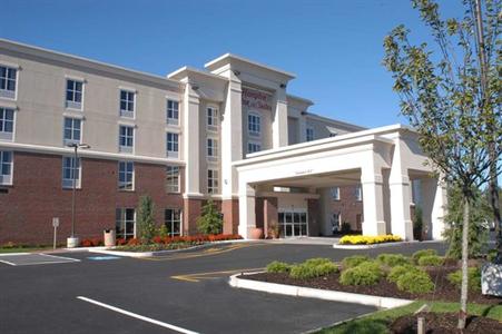 фото отеля Hampton Inn & Suites Plymouth