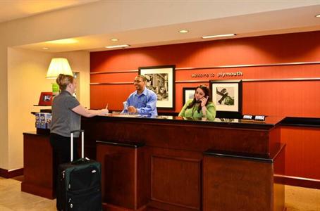 фото отеля Hampton Inn & Suites Plymouth