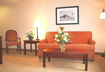 фото отеля Hampton Inn & Suites Plymouth