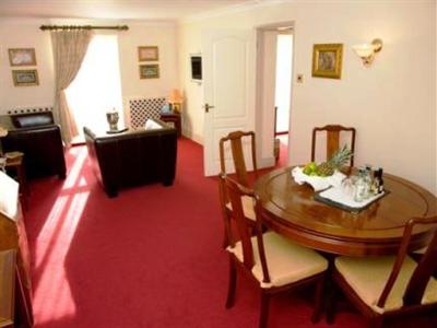 фото отеля Tall Trees Hotel Yarm