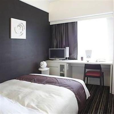 фото отеля Sunroute Umeda Hotel