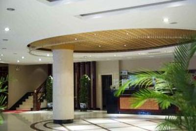 фото отеля Jinyang Hotel Taohuatan Road Yingkou