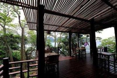 фото отеля Sunwaree Phi Phi Resort
