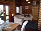 фото отеля Kilmore Cottages Log Cabins