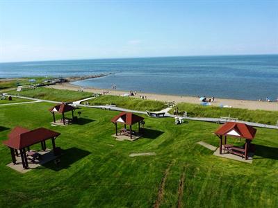 фото отеля Les Chalets De La Plage