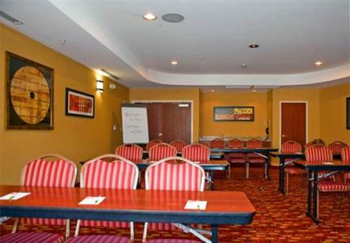 фото отеля Courtyard by Marriott Chico