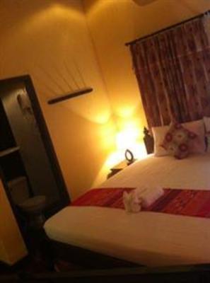 фото отеля Singharat Guest House