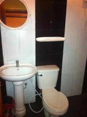 фото отеля Singharat Guest House