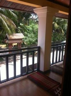фото отеля Singharat Guest House