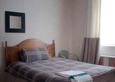 фото отеля Lyndan Guest Accommodation