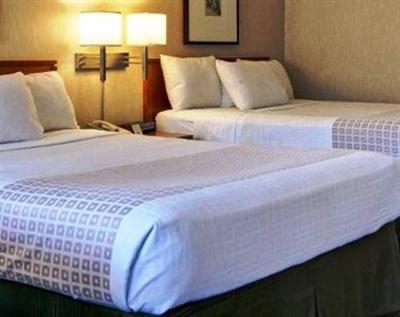 фото отеля Shore Winds Motel
