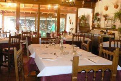 фото отеля Hostal La Sierra