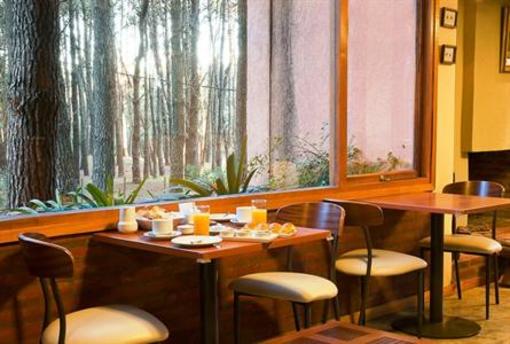 фото отеля Hosteria La Foret