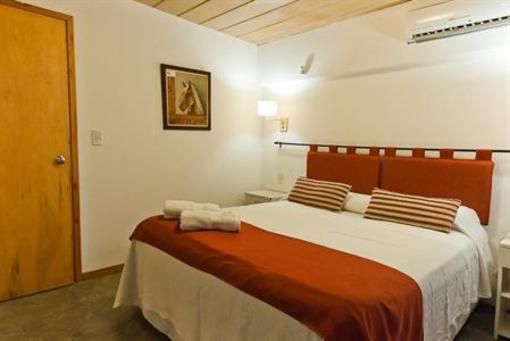 фото отеля Hosteria La Foret
