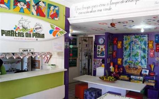фото отеля Albergue Piratas da Praia Hostel