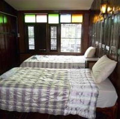 фото отеля Baan Are Gong Riverside Homestay