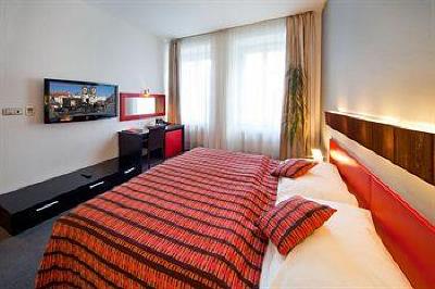 фото отеля Hotel Prague Inn