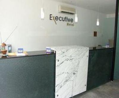 фото отеля Executive Hotel