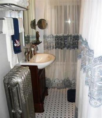 фото отеля The Bella Ella Bed and Breakfast
