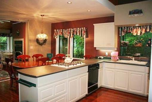 фото отеля Snowline Chalet