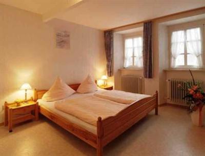 фото отеля Weinhotel & Restaurant Platz