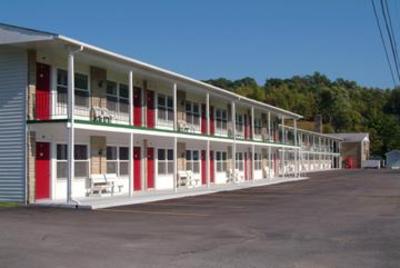 фото отеля The Hermitage Hotel Bartow (West Virginia)