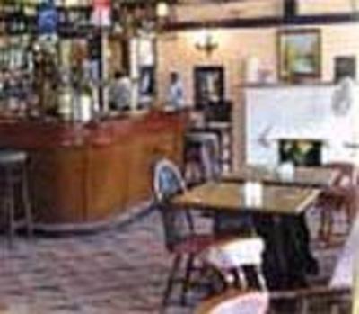 фото отеля The Globe Hotel Weedon Bec