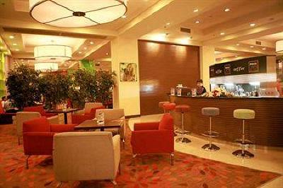 фото отеля Holiday Inn Express Zhengzhou