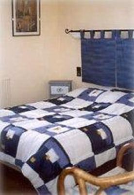 фото отеля Auberge Saint Martin Guest House Surville