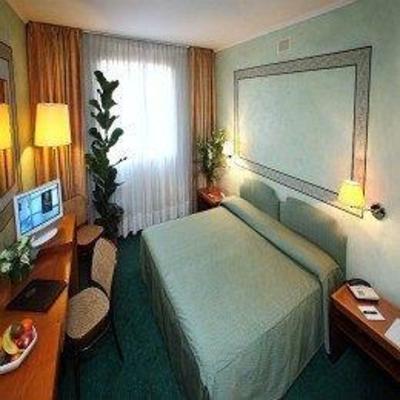 фото отеля Cyrano Hotel Saronno