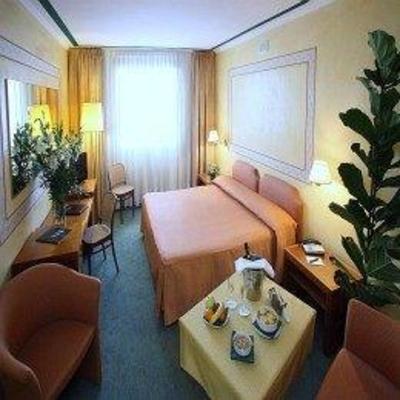 фото отеля Cyrano Hotel Saronno