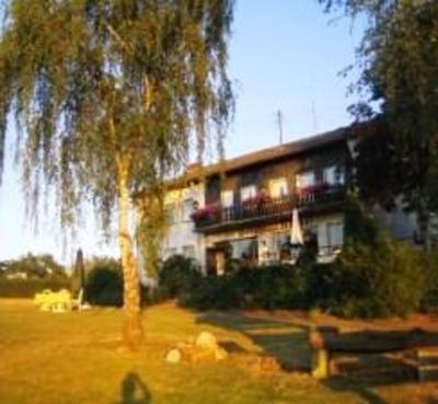 фото отеля Hotel Landhaus Neuhof Wierschem