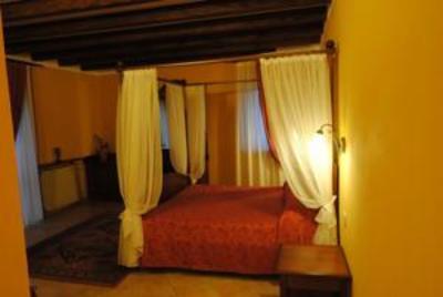 фото отеля Locanda Del Borgo Antico