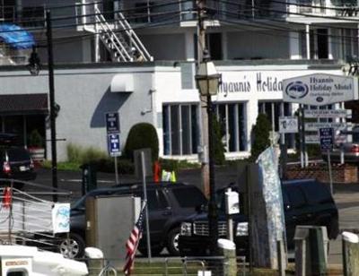 фото отеля Hyannis Holiday Motel