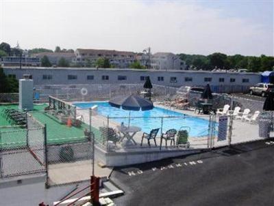 фото отеля Hyannis Holiday Motel