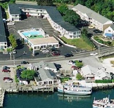 фото отеля Hyannis Holiday Motel
