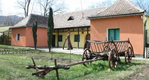 фото отеля Hotel Dobsi