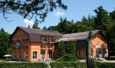 фото отеля Hotel Dobsi