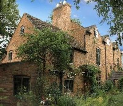 фото отеля Daybrook House