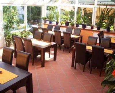 фото отеля Hotel & Restaurant Zur Post