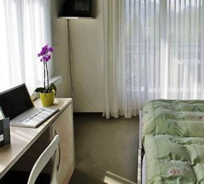 фото отеля Hotel Post Garni & Camping Euthal