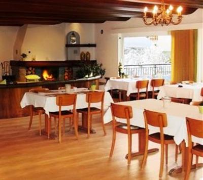 фото отеля Hotel Post Garni & Camping Euthal