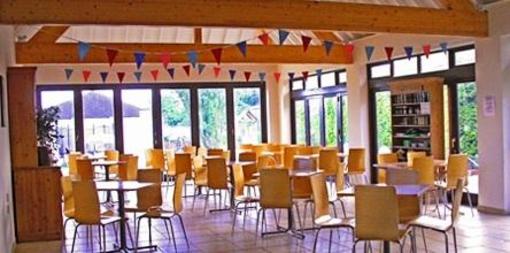 фото отеля Cholderton Youth Hostel