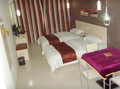 фото отеля Thank You Inn Shiyan Qipei City