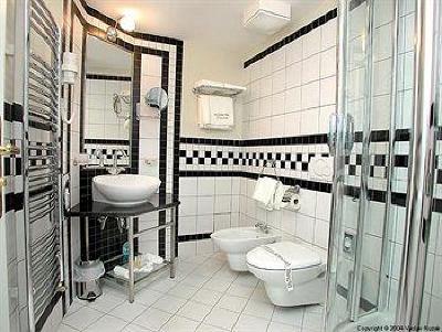 фото отеля Hotel The Golden Wheel (U Zlateho Kola)
